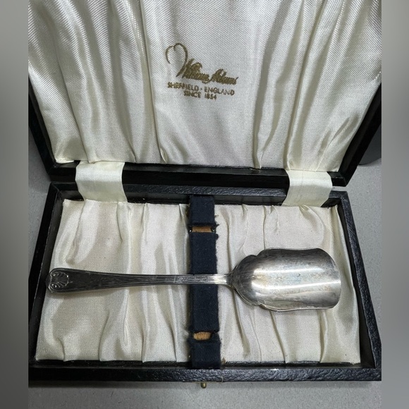 Kitchen William Adams Sheffield Silver Plated Scalloped Serving Spoon